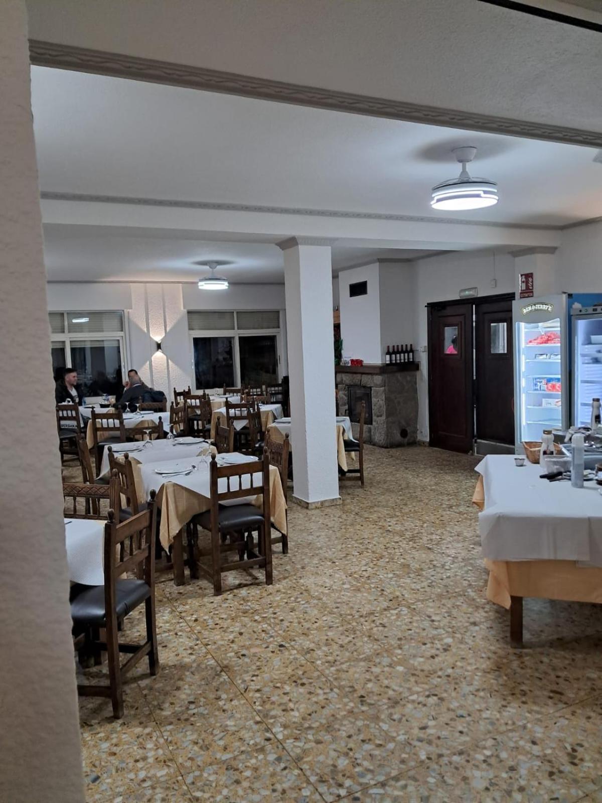 Hostal San Miguel Villalobar Екстер'єр фото