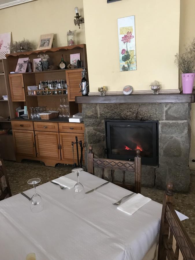 Hostal San Miguel Villalobar Екстер'єр фото