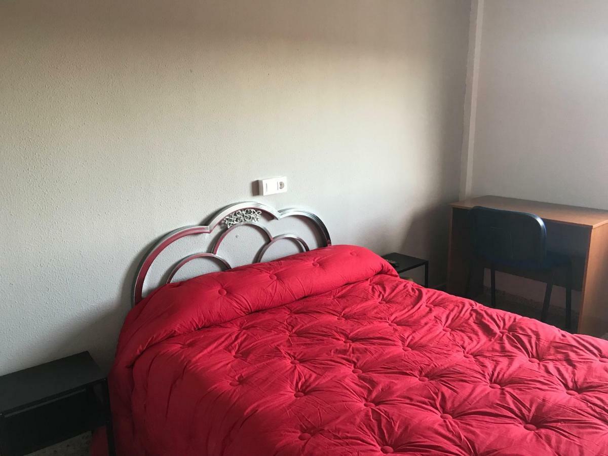Hostal San Miguel Villalobar Екстер'єр фото